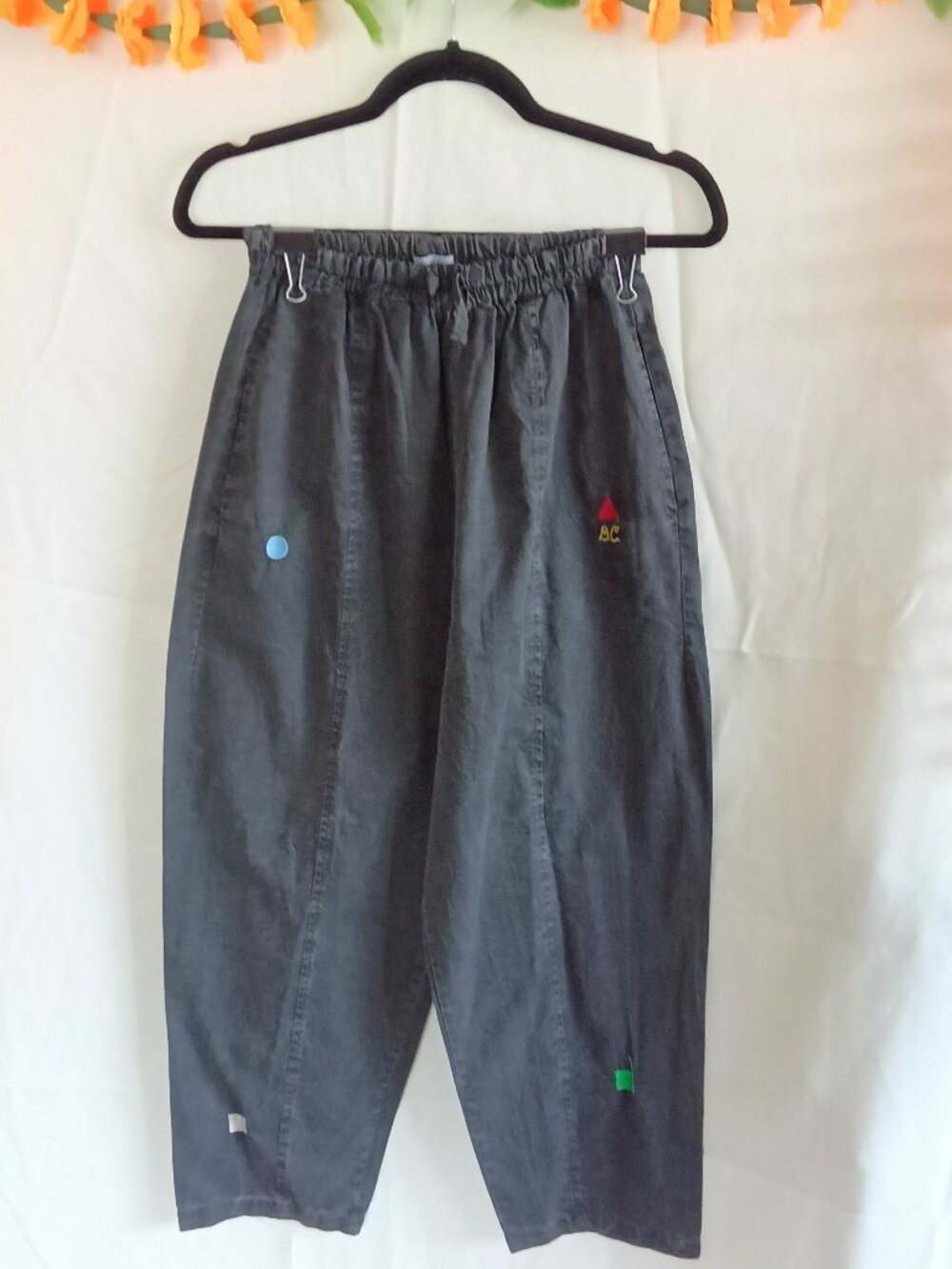 NWT Bobo Choses Living in a Shell Black Embroidered Cocoon Pants - Small
